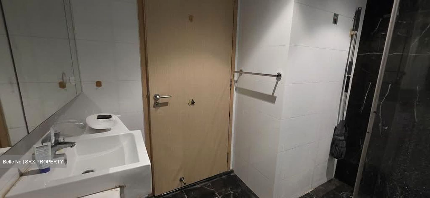 Residences Botanique (D19), Condominium #542222381